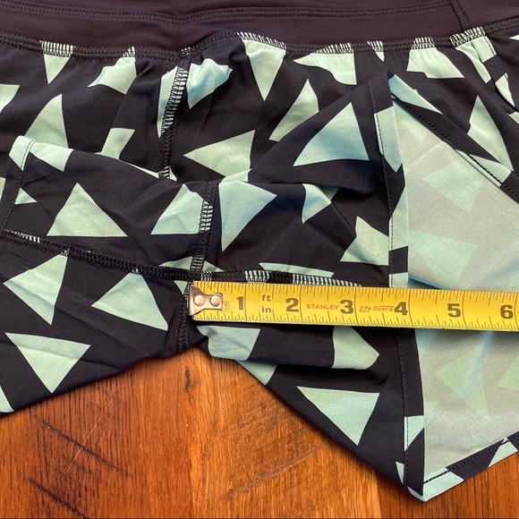 Lululemon Run Times Shorts - Nacho, Size 6 NWT - Picture 15 of 15